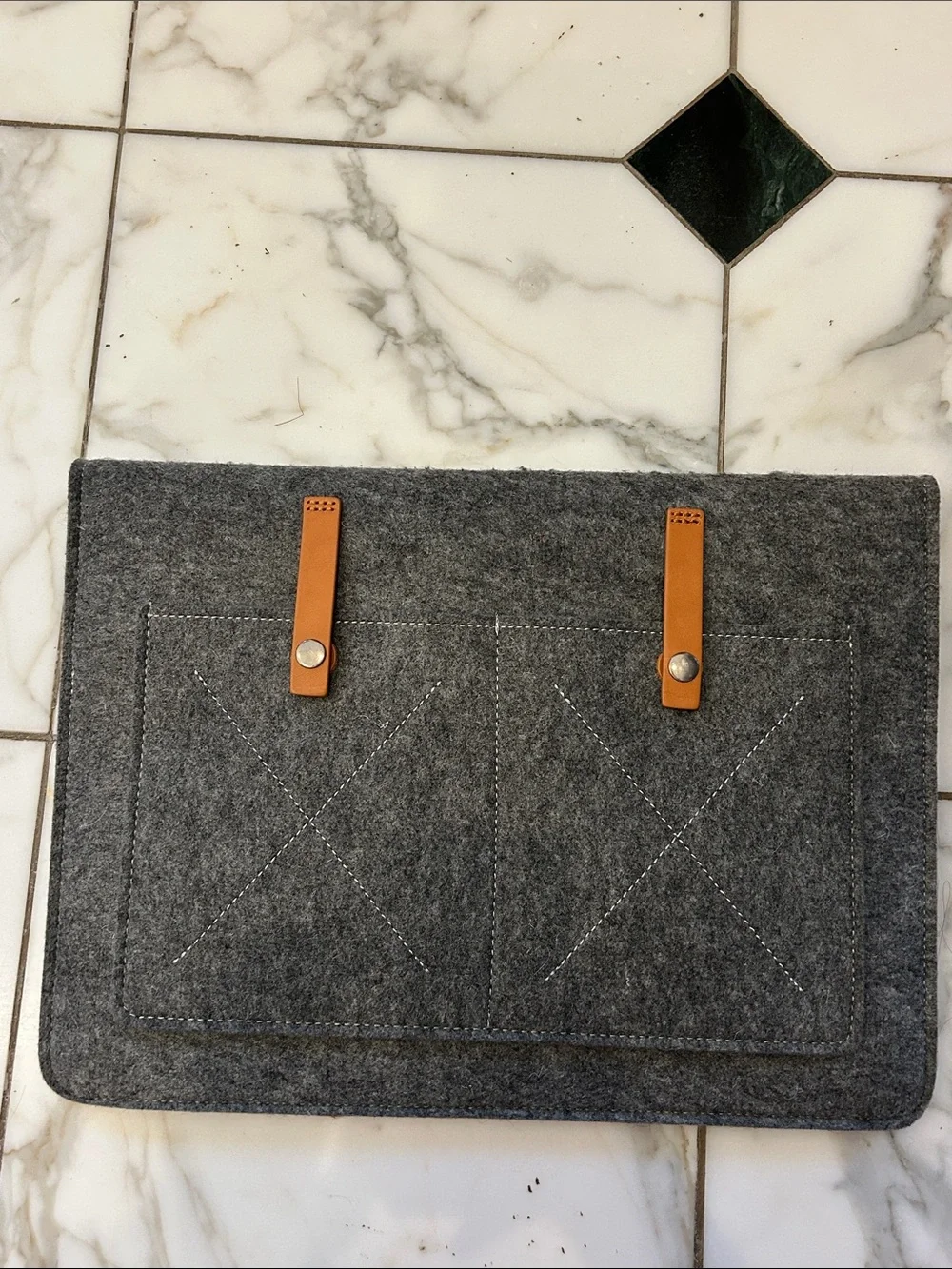 Tophome minimal gray